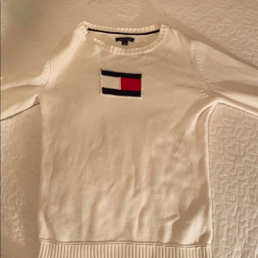 Tommy Hilfiger sweater